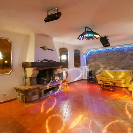 6 Bedroom Villa With Private Pool In Countryside! ヴィラ